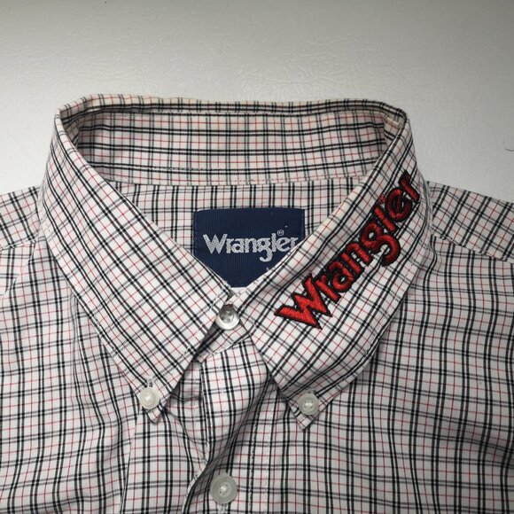 Wrangler Men's Size Large Black Red & White Plaid Button Front & Cuffs Shirt - Picture 5 of 11